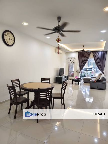 (RENOVATED UNIT) 2 STOREY SUPERLINK @ RIDGEVIEW RESIDENCES, Selangor, Kajang