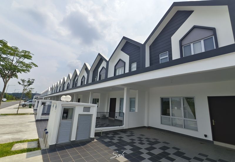 Hazelton @ Eco Forest 3