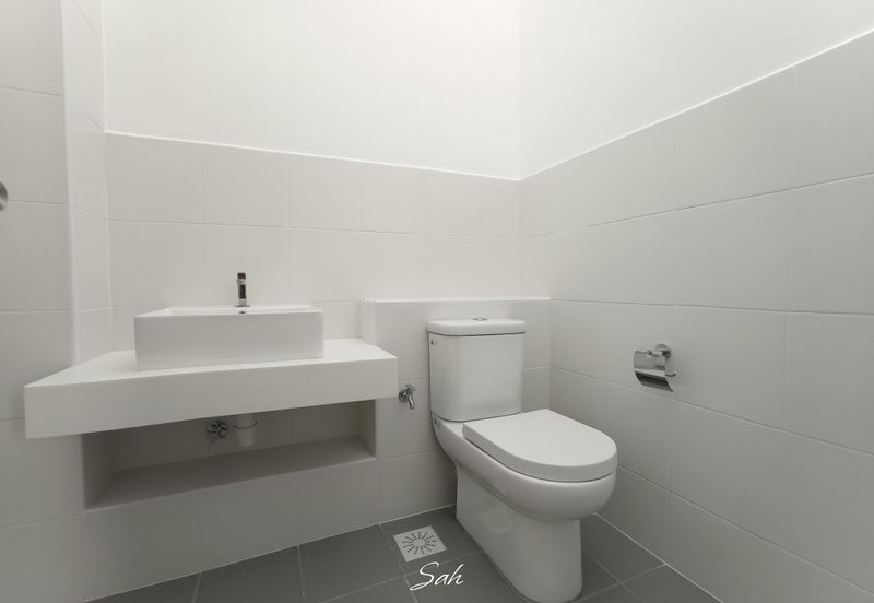 Hazelton @ Eco Forest 3