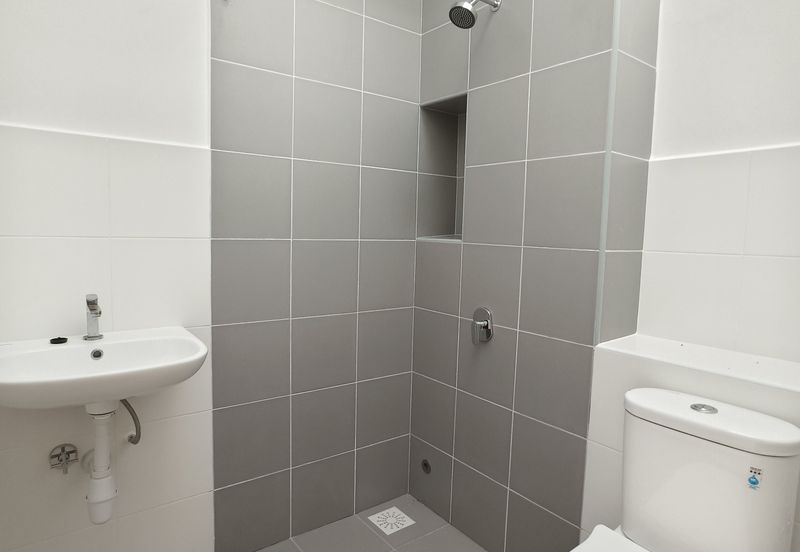 Hazelton @ Eco Forest 3