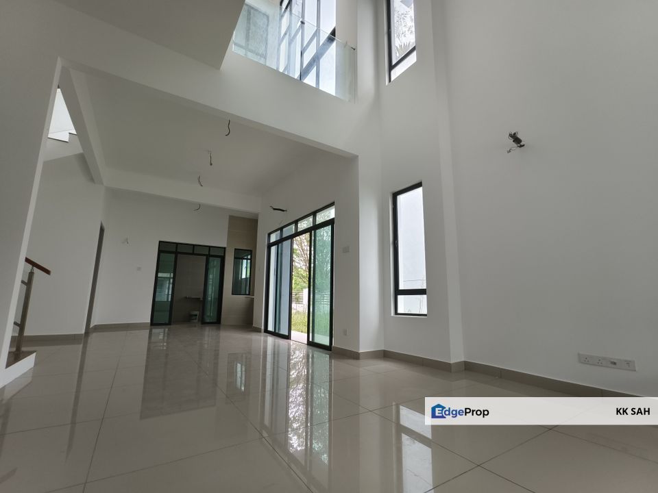 (BRAND NEW + MRT STATION) 3 STOREY BUNGALOW @ QUAS RESIDENCE, KAJANG, Selangor, Kajang
