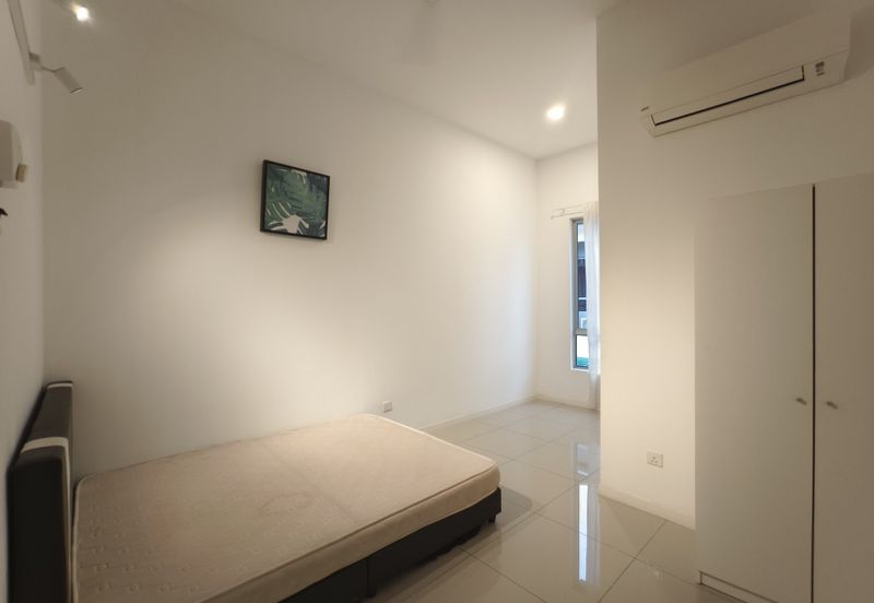 Fairfield Residences, Tropicana Heights