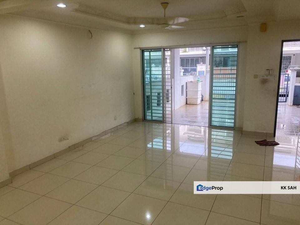 (CHEAPEST FULL LOAN) 3 STOREY SUPERLINK @ TAMAN AMAN PERMAI, BANGI, Selangor, Kajang
