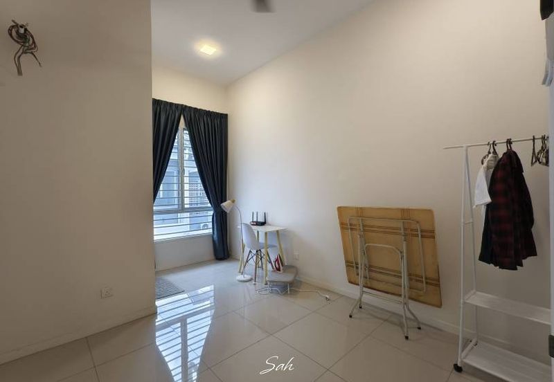 Parkfield Residences, Tropicana Heights