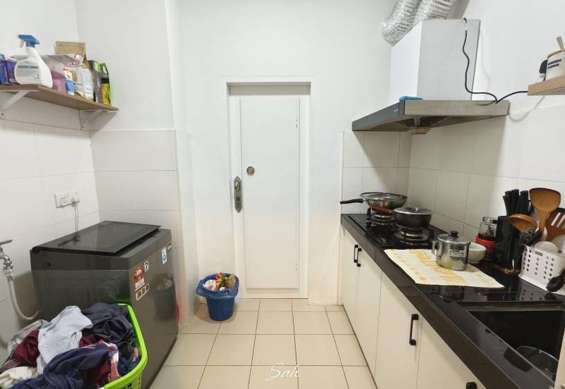 Parkfield Residences, Tropicana Heights