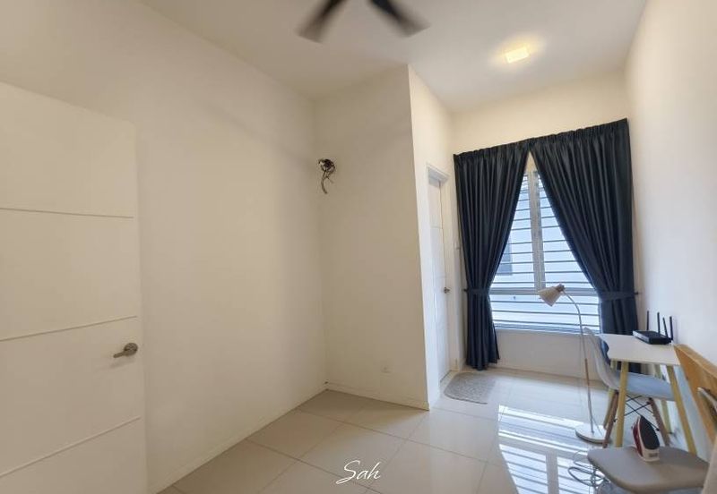 Parkfield Tropicana Height