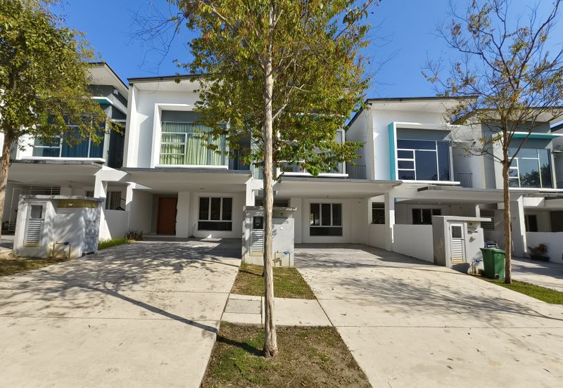 Parkfield Tropicana Height