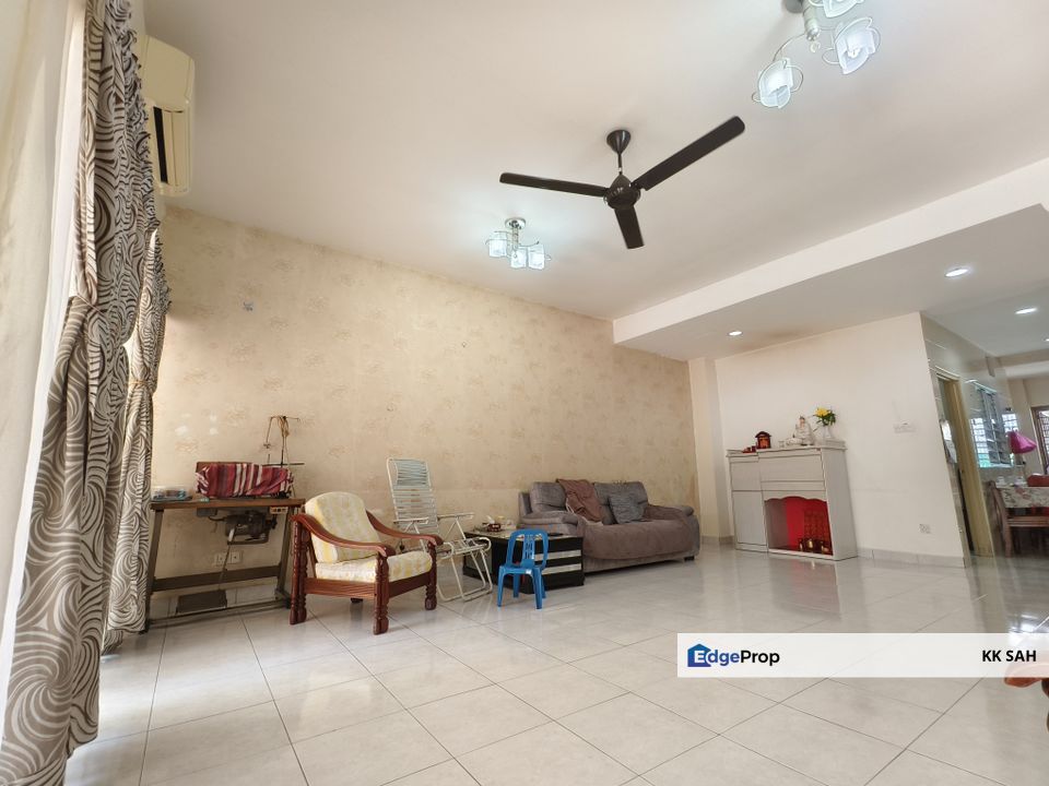 (FULLY RENOVATED + FACING OPEN) 2 STOREY @ TAMAN ANGGERIK PERDANA, BANDAR TEKNOLOGI KAJANG, Selangor, Kajang