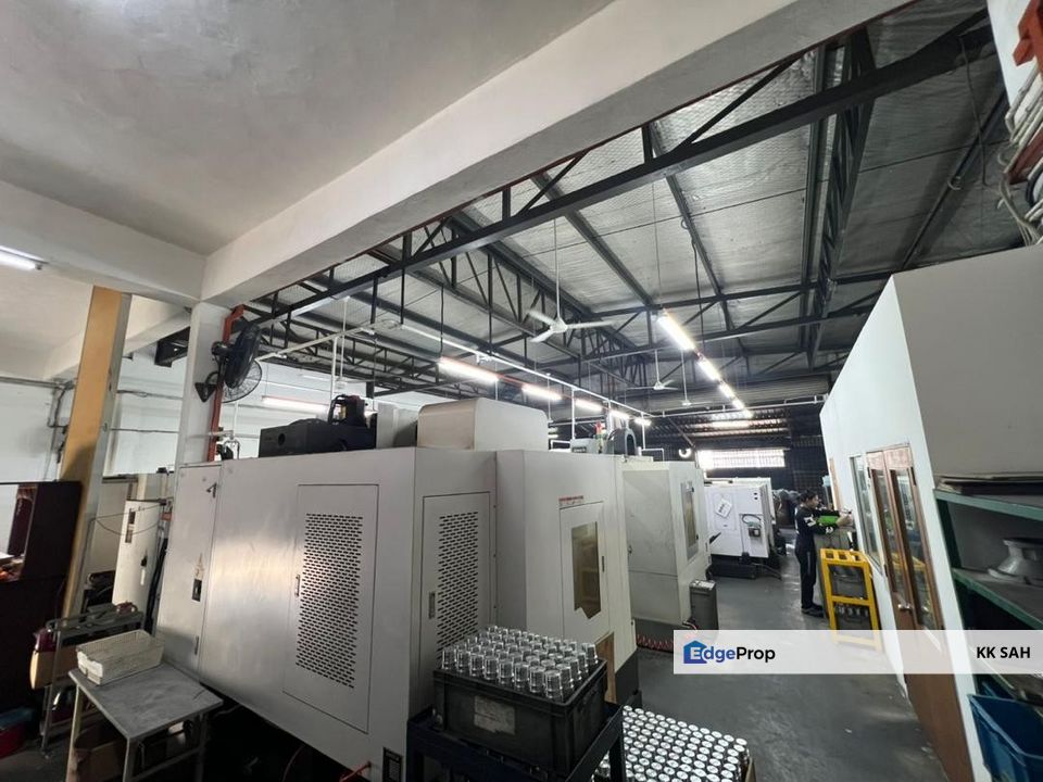 (LIMITED END LOT) 1.5 STOREY FACTORY @ BANDAR TEKNOLOGI KAJANG, Selangor, Kajang