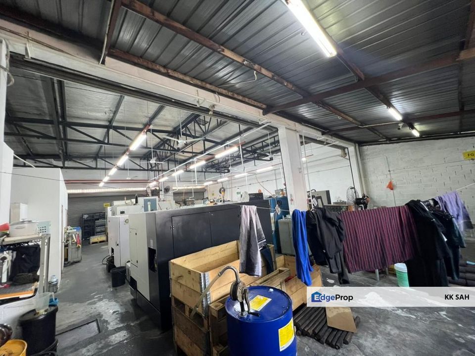 (LIMITED END LOT) 1.5 STOREY FACTORY @ BANDAR TEKNOLOGI KAJANG, Selangor, Kajang