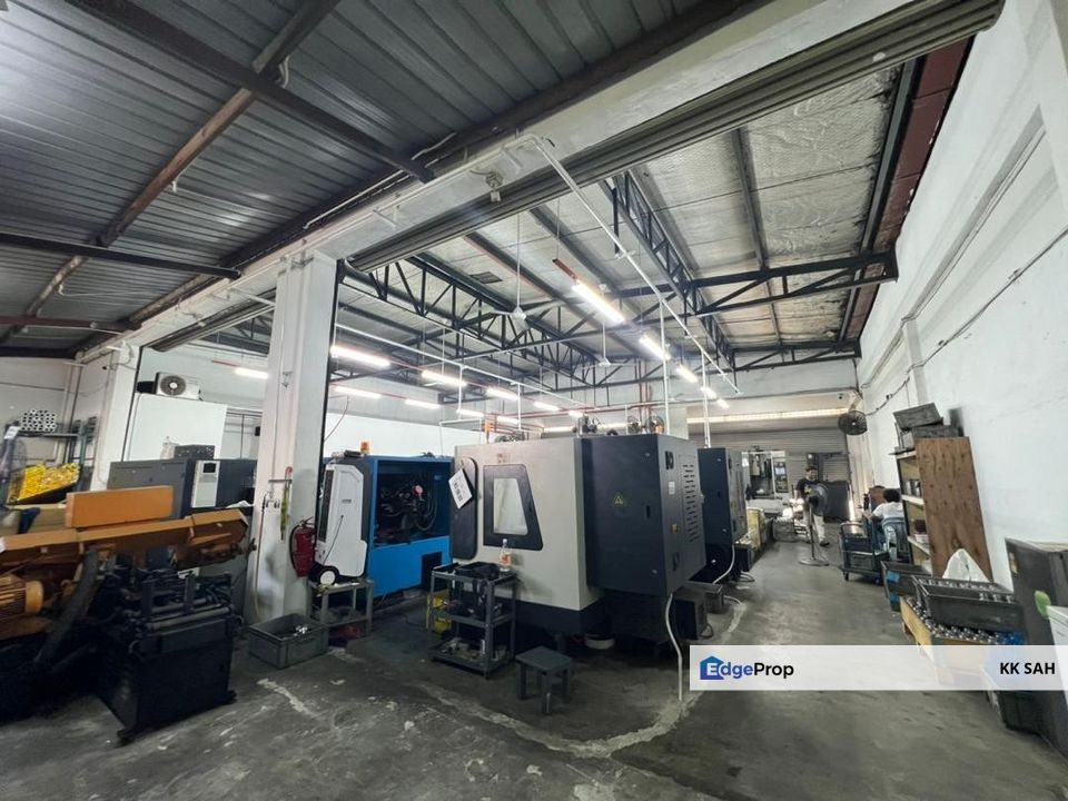 (LIMITED END LOT) 1.5 STOREY FACTORY @ BANDAR TEKNOLOGI KAJANG, Selangor, Kajang