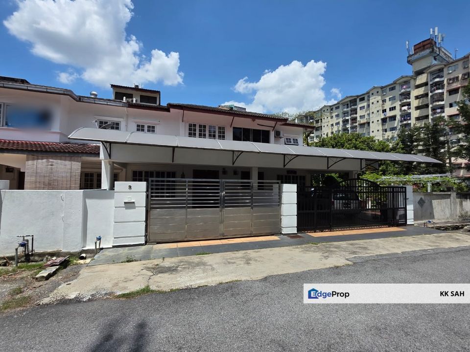 (FULLY RENOVATED + NO FACING HOUSE) 2 STOREY @ TAMAN SERI KOTA, SUNGAI CHUA, KAJANG, Selangor, Kajang