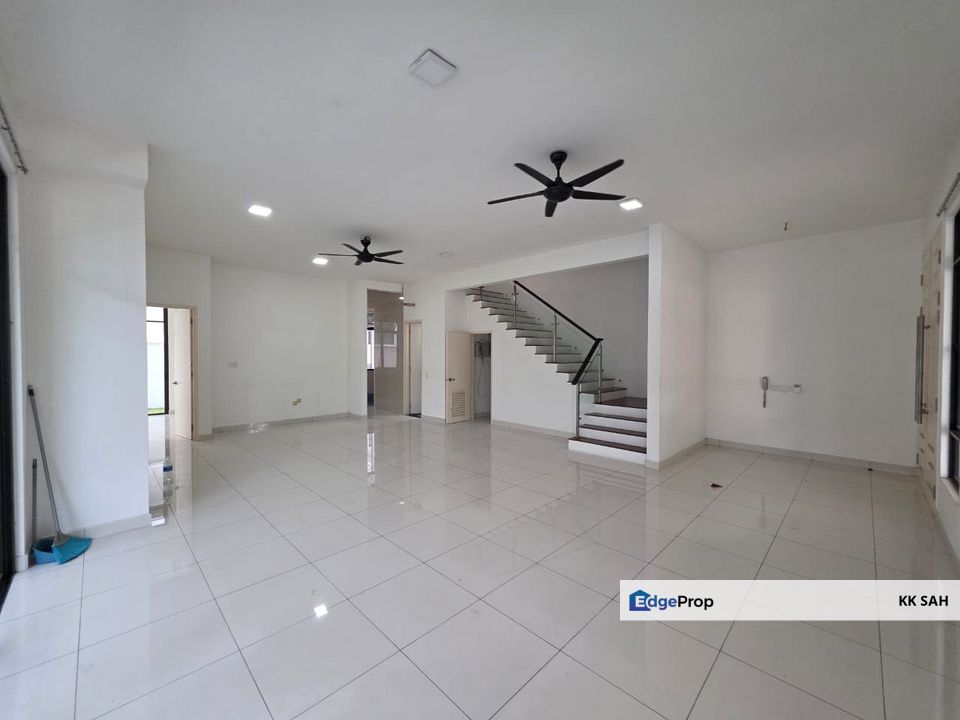 (FULL LOAN 40x90 FACING OPEN) 2 STOREY SEMI-D @ (TENDERFIELDS) ECO MAJESTIC, Selangor, Semenyih