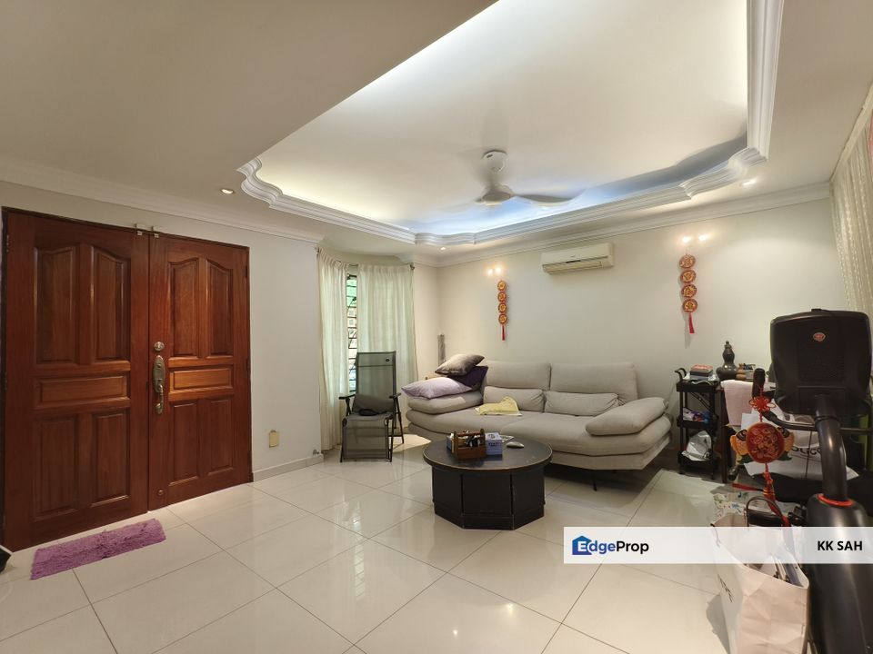 (RENOVATED 22x82 GATED GUARDED) 2 STOREY SUPERLINK @ TAMAN DESA, KL, Kuala Lumpur, Seputeh