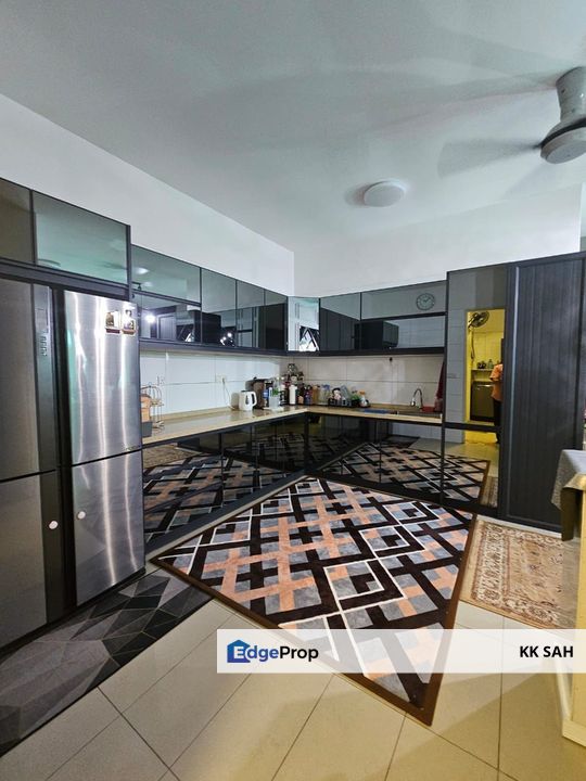 (CLUBHOUSE + FULL LOAN + RENOVATED) 3 STOREY SEMI-D @ 1080 RESIDENCES, KAJANG, Selangor, Kajang