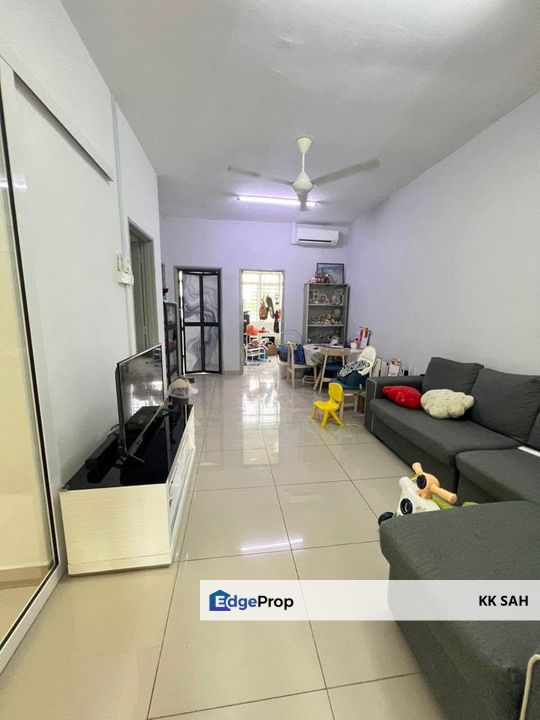 (FULL LOAN + RENOVATED) TOWNHOUSE @ (KASEH HEIGHTS) TAMAN SEMENYIH MEWAH FASA 3, SEMENYIH, Selangor, Semenyih