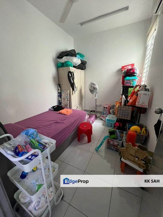 (FULL LOAN + RENOVATED) TOWNHOUSE @ (KASEH HEIGHTS) TAMAN SEMENYIH MEWAH FASA 3, SEMENYIH, Selangor, Semenyih
