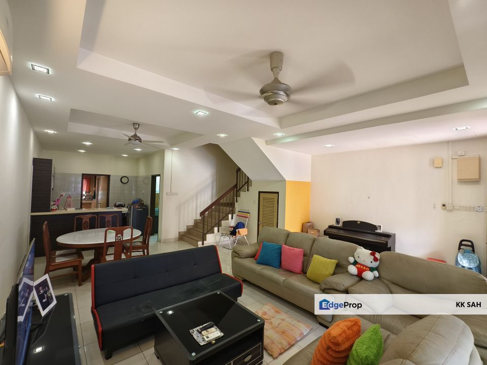 (MRT STATION 20x80 RENOVATED) 3 STOREY SUPERLINK @ TAMAN BUKIT KAJANG BARU, KAJANG, Selangor, Kajang