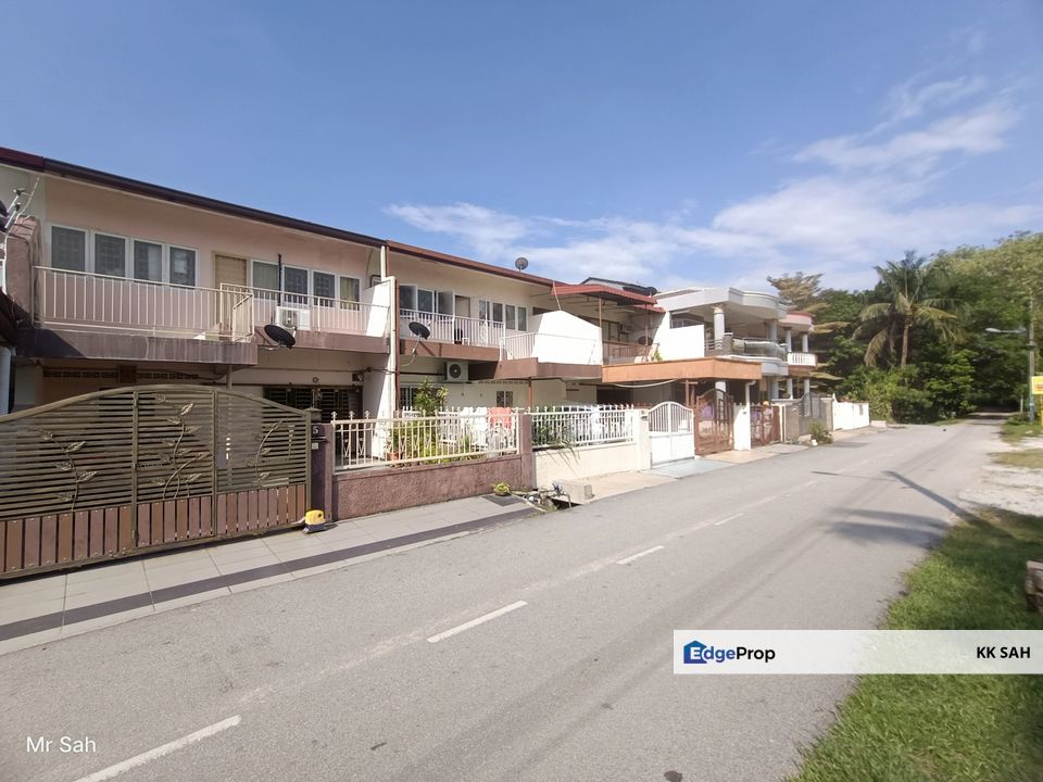 (MRT STATION & FACING OPEN) 2 STOREY SUPERLINK @ TAMAN SRI REKO, KAJANG, Selangor, Kajang