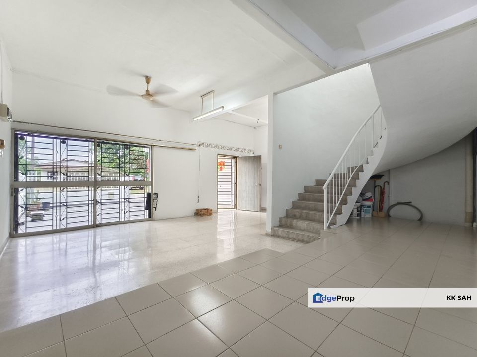 (MRT STATION & FACING OPEN) 2 STOREY SUPERLINK @ TAMAN SRI REKO, KAJANG, Selangor, Kajang