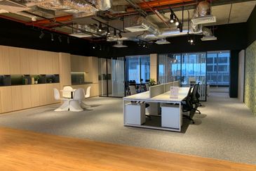 Menara EcoWorld (The Stride Strata Office @ BBCC)