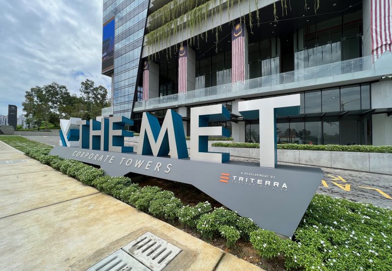 The MET Corporate Towers