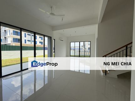 Kwasa Damansara Freehold luxury Semi-D, Modern design with clubhouse faciltiies, near City Centre and MRT stations, Selangor, Shah Alam
