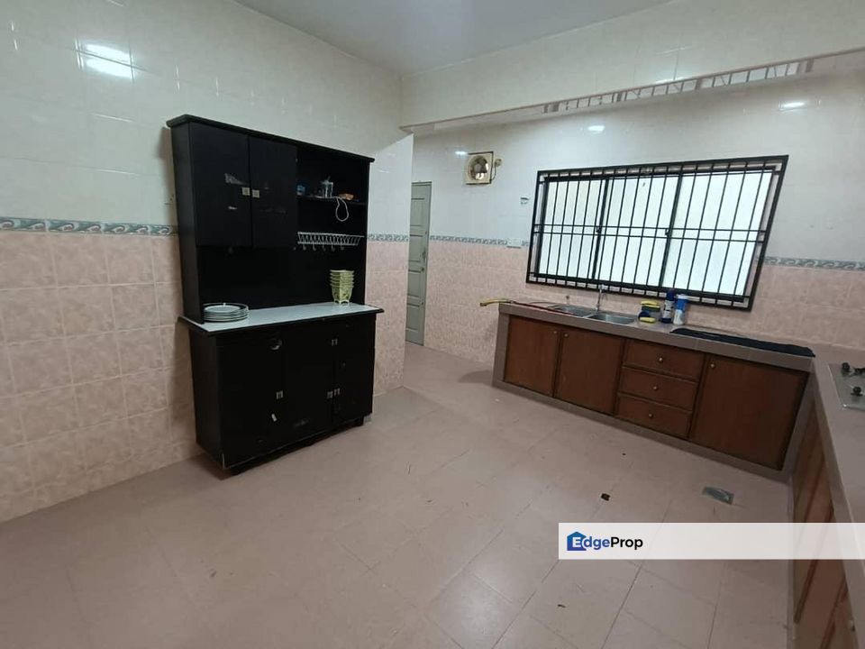 TAMAN TASIK UTAMA Malacca 2storey terrace , Melaka, Ayer Keroh