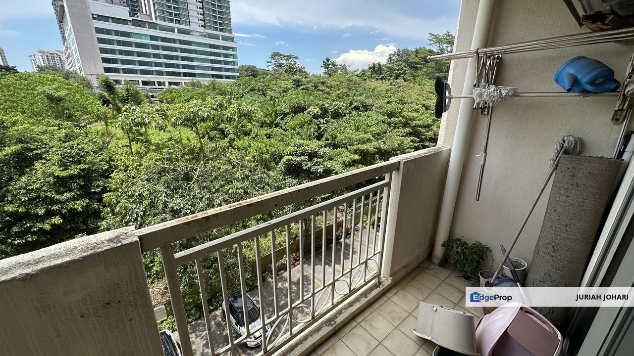 Serdang, Villa Pavillion Lower Level, Fully furnished, Selangor, Seri Kembangan