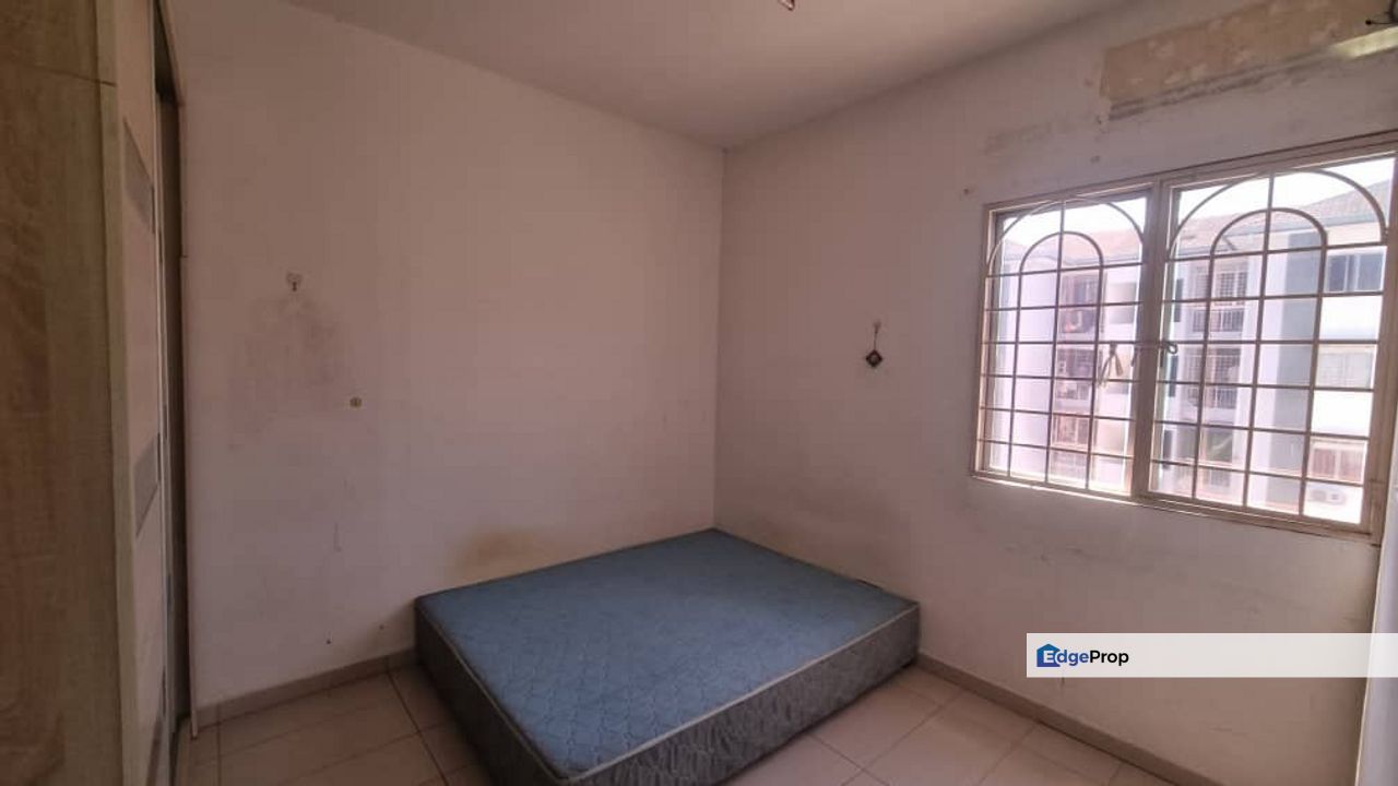 Subang Perdana Court 6, Selangor, USJ