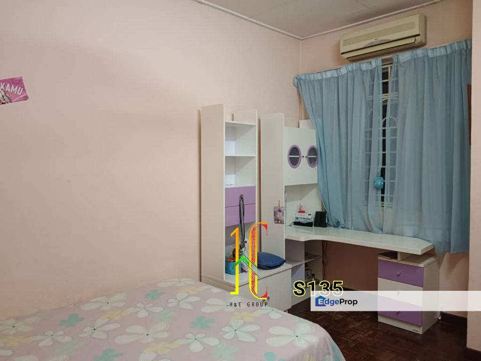 Kota Kemuning Double Storey Extended Renovated Free Club Member, Selangor, Kota Kemuning