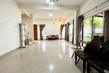 Akira @ 16 Sierra (Sierra 9)