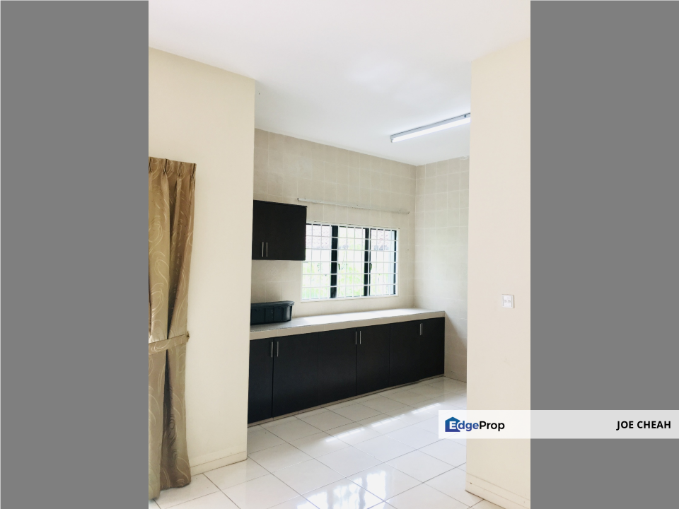 Sovereign Permai Park Semi D House For Sale Bandar Putra Permai Seri Kembangan, Selangor, Seri Kembangan