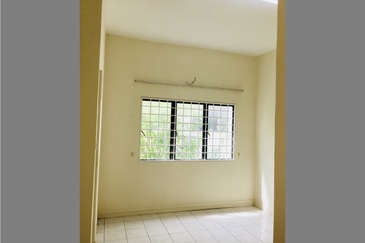 Pusat Bandar Putra Permai