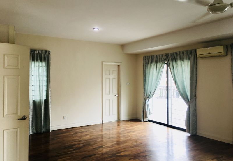 Pusat Bandar Putra Permai