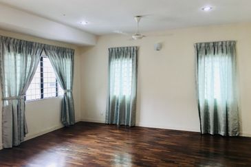 Pusat Bandar Putra Permai