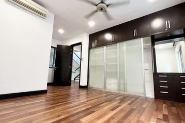 3 Storey Semi D For Rent Duta Tropika Solaris Dutamas Kuala Lumpur