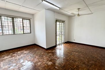 Pusat Bandar Putra Permai