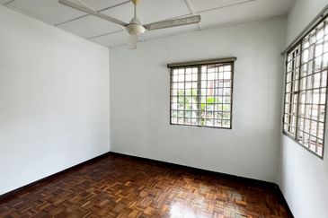 Pusat Bandar Putra Permai