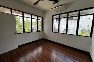 Newly Refurbished 2 Storey Bungalow House Rent @ Ukay Heights, Ampang Kuala Lumpur