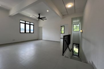 Newly Refurbished 2 Storey Bungalow House Rent @ Ukay Heights, Ampang Kuala Lumpur