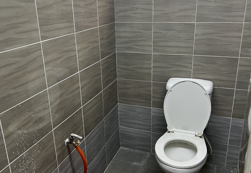 Sunway 3 Storey Shop Facing The Main Road Sale RM2.3m Jalan PJS 8/8 Sunway Mentari