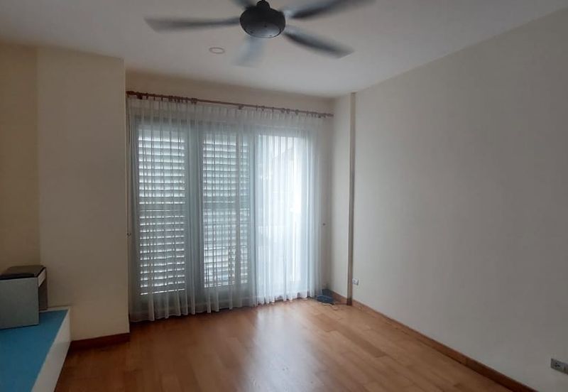 The Villa @ Serai Saujana / Villa Serai Saujana