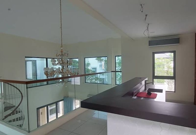 The Villa @ Serai Saujana / Villa Serai Saujana