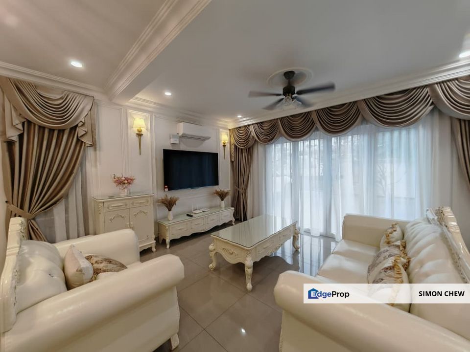 Semi D SS3 Taman University Petaling Jaya Double Storey , Selangor, Petaling Jaya