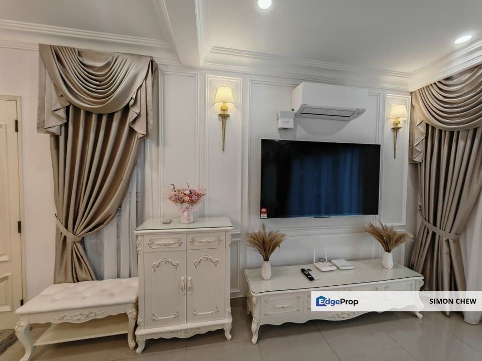 Semi D SS3 Taman University Petaling Jaya Double Storey , Selangor, Petaling Jaya