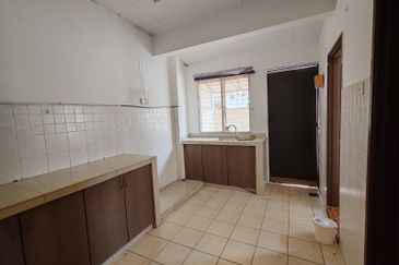 Canal Gardens, Kota Kemuning