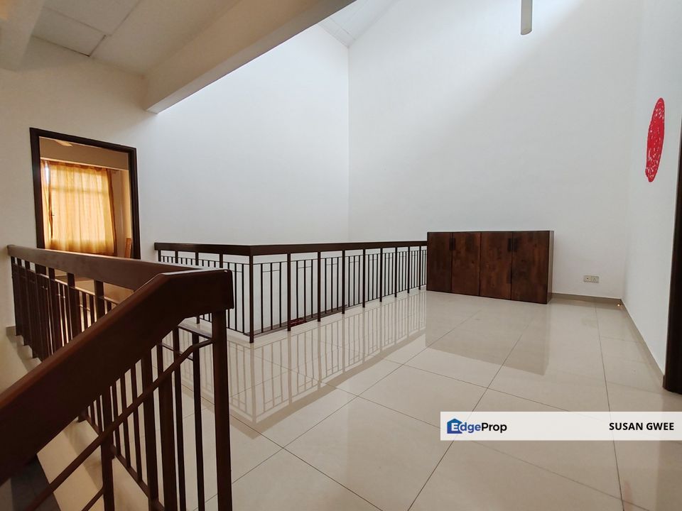 2 storey super linked house at Canal Garden Kota Kemuning For Rent, Selangor, Kota Kemuning