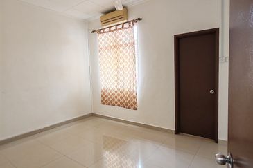 Canal Gardens, Kota Kemuning