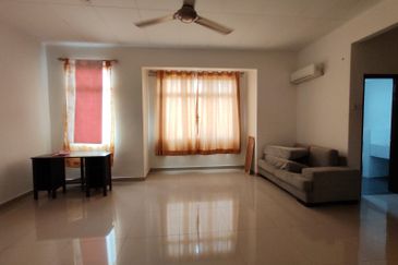 Canal Gardens, Kota Kemuning